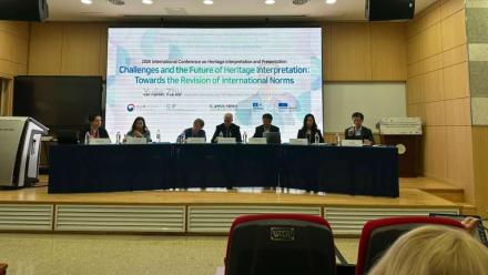 CHMS scholars Yujie Zhu and Laurajane Smith attend UNESCO conference in Seoul, July 2026